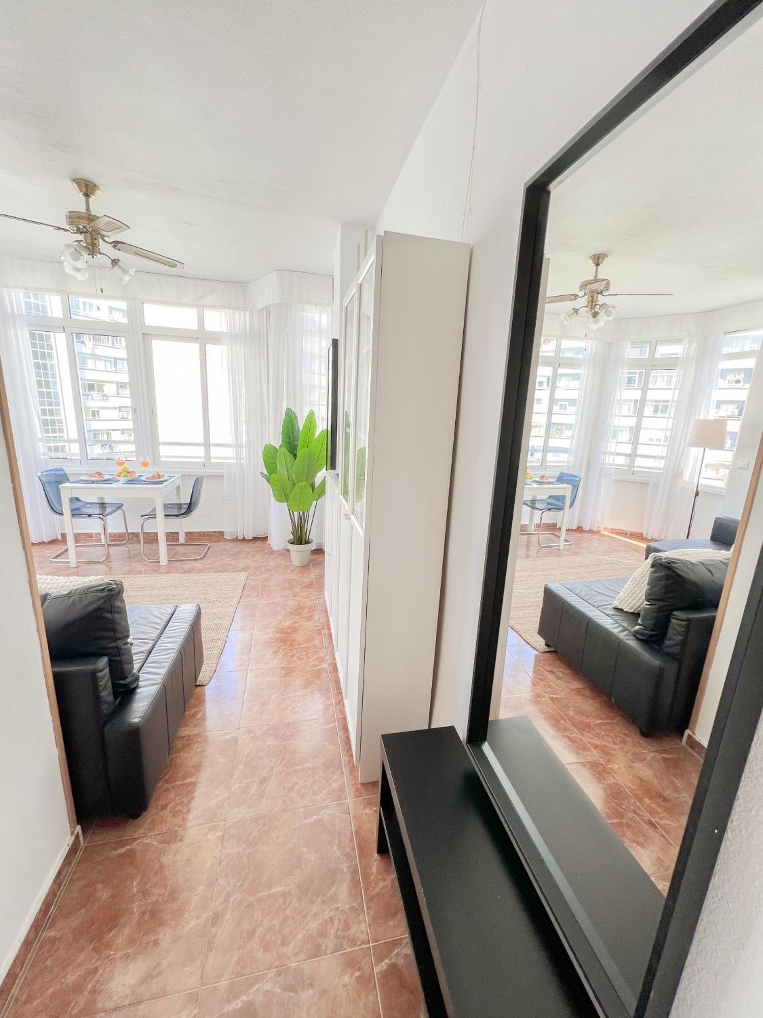 Cozy & Bright Flat Torremolinos Centre Διαμέρισμα Εξωτερικό φωτογραφία