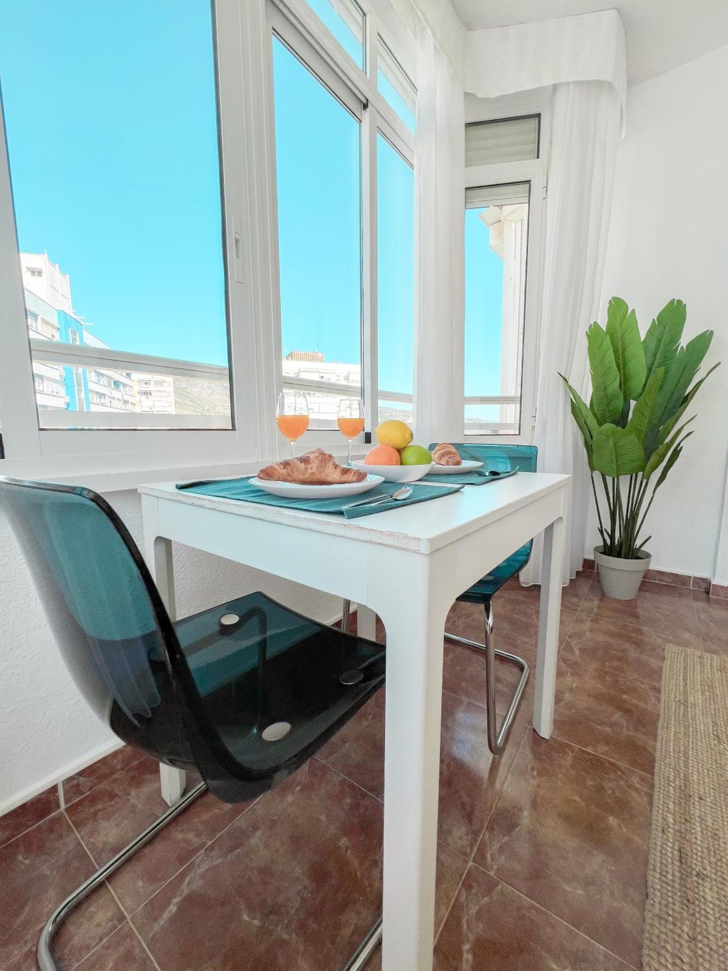 Cozy & Bright Flat Torremolinos Centre Διαμέρισμα Εξωτερικό φωτογραφία